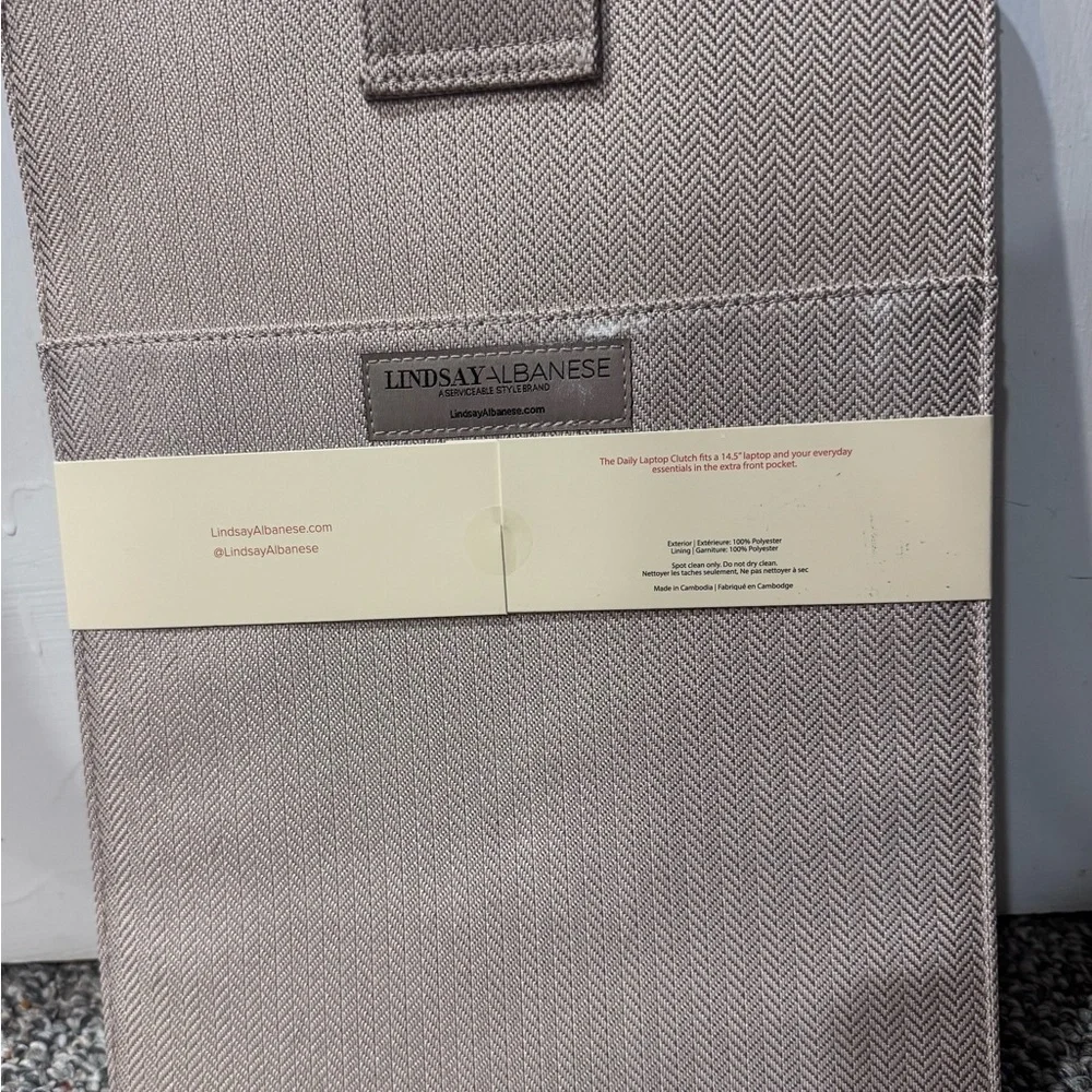 Limited Addition Daily Laptop Clutch by Lindsay Albanese - Gold Herringbone- NWT